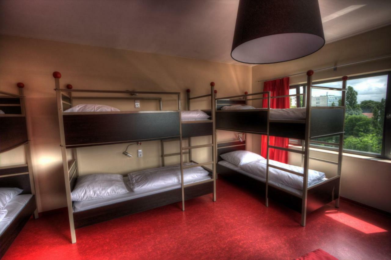 2A Hostel Берлин Экстерьер фото